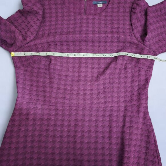 Tommy Hilfiger Women's Embossed Houndstooth Dress Purple - Size 12 - Picture 7 of 9